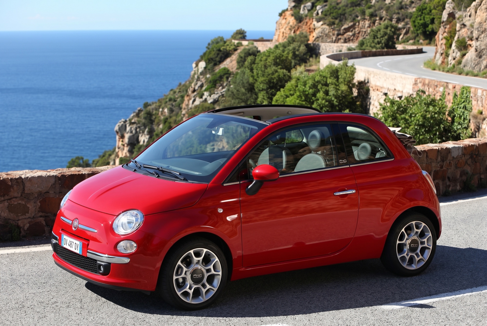 Fiat 500 Cabrio Rossa