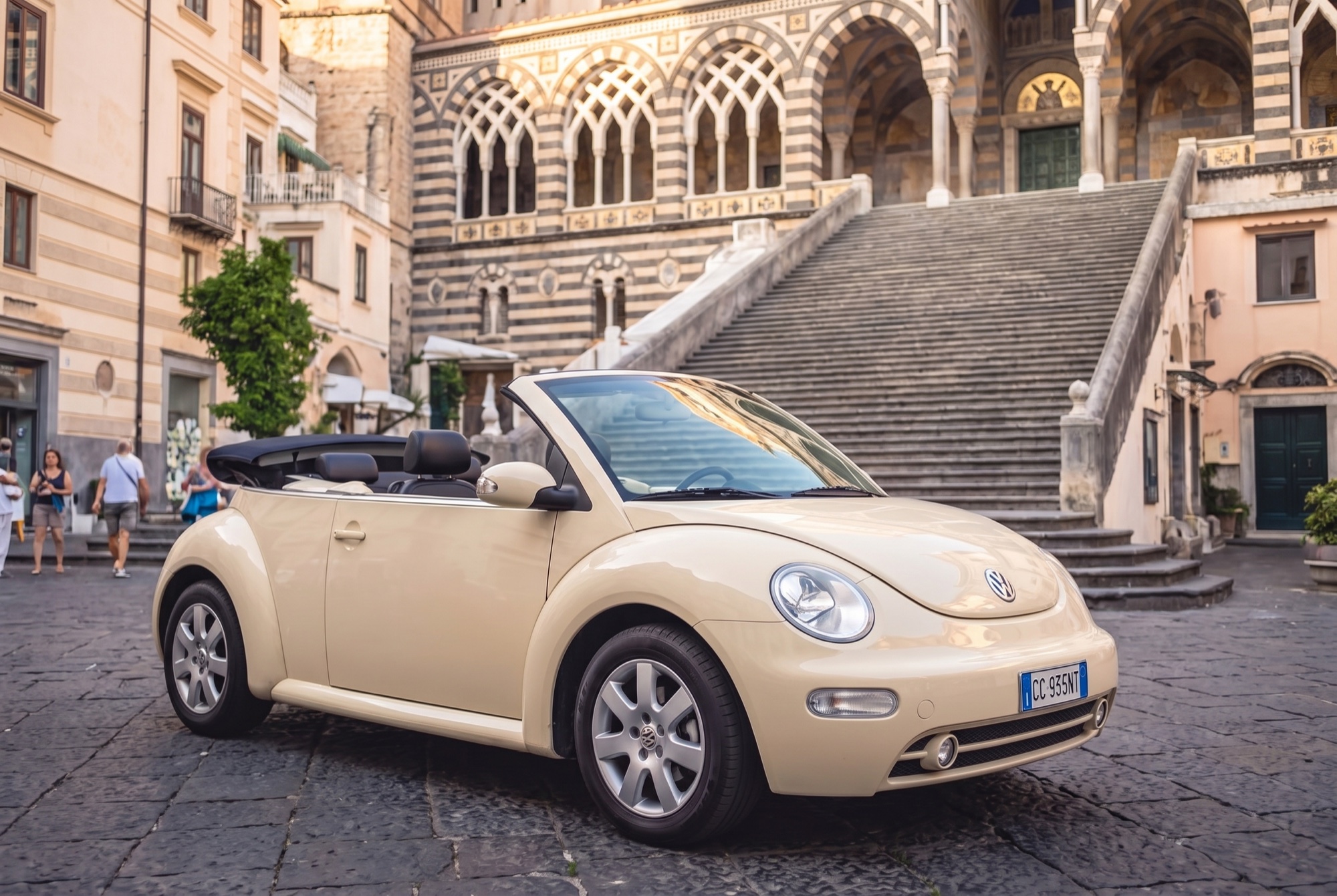 Volkswagen New Beetle Cabrio Beige